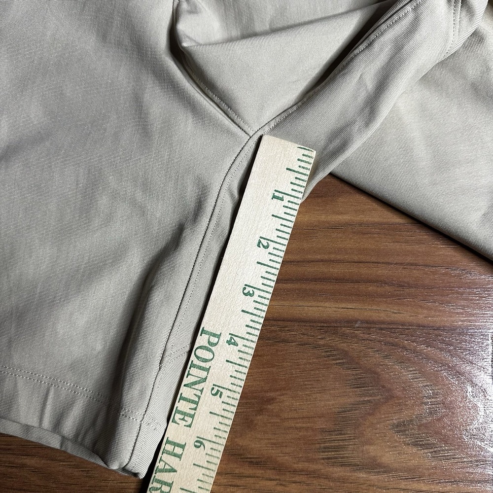 Lululemon ABC Classic Fit Shorts Mens 38x7 Beige/Khaki Chino Golf Performance - Picture 6 of 11
